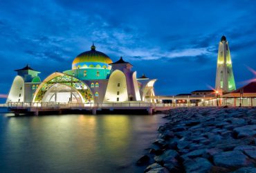 Nhà thờ Hồi giáo Malacca Straits - du lịch Malaysia
